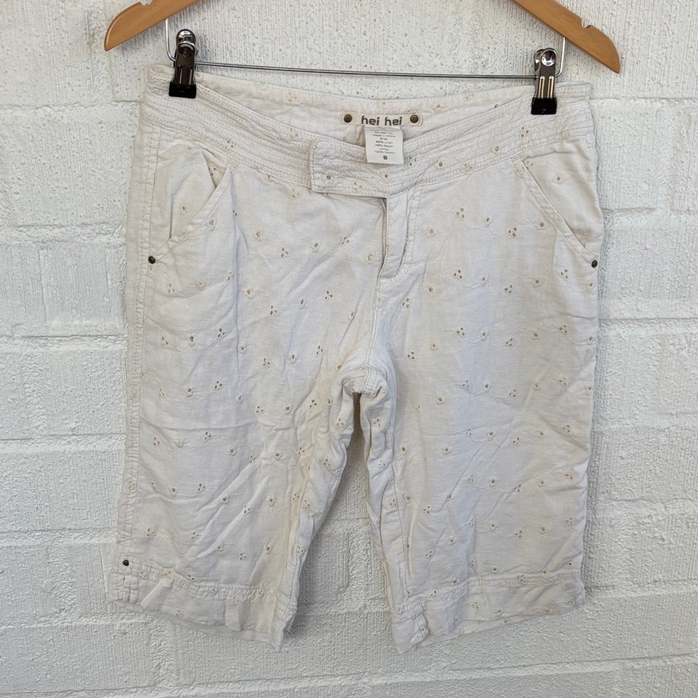 Anthropologie Hei Hei Linen Embroidered White Bermuda Shorts sz 6